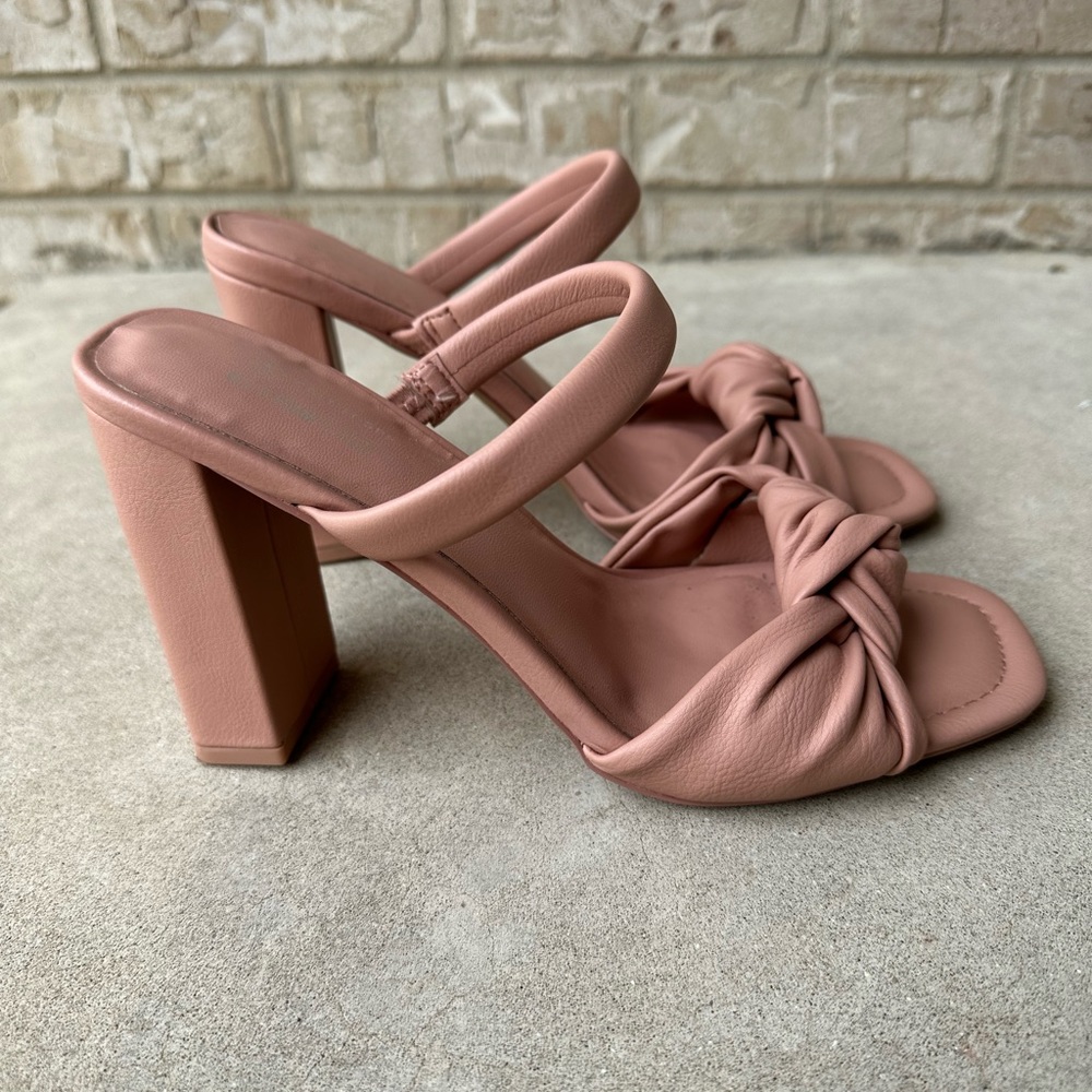 Call It Spring B.E.D Foam Linette Slip-on Heeled Slide Sandals Size 8.5 🌸